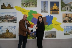 587167446_1216152913907744_3428357703847212901_n